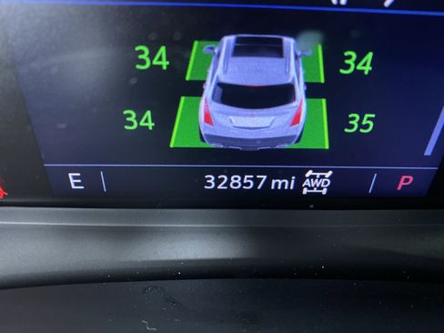 Certified 2023 Cadillac XT5 Premium Luxury w/ LPO, Floor Liner Package image 4