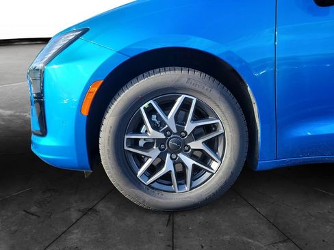 New 2027 Chrysler Pacifica Limited FWD image 14