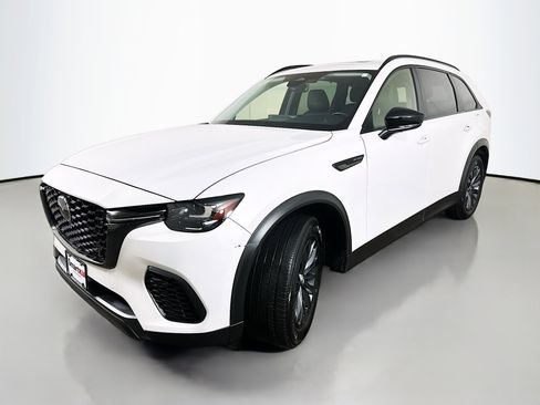 Used 2025 MAZDA CX-70 3.3 Turbo w/ Preferred Package image 3