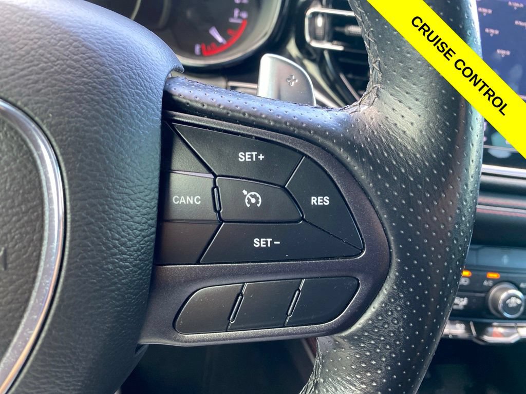 Used 2021 Dodge Durango R/T w/ Blacktop Package AWD/4WD image 17