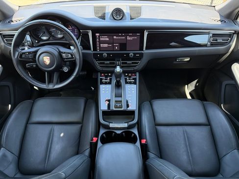 Certified 2023 Porsche Macan Turbo AWD/4WD image 15