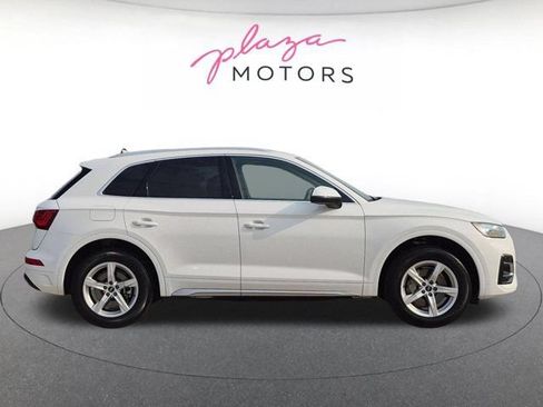 Used 2023 Audi Q5 Premium w/ Convenience Package AWD/4WD image 4