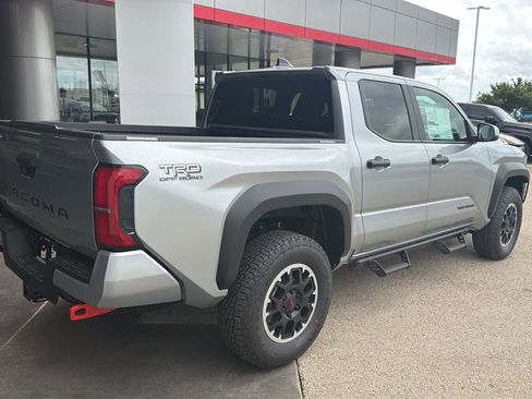 New 2026 Toyota Tacoma TRD Off-Road image 7