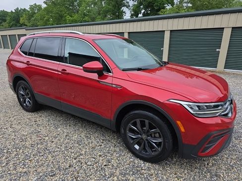 Used 2022 Volkswagen Tiguan SE AWD/4WD image 7
