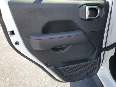 Used 2023 Jeep Gladiator Rubicon w/ LED Lighting Group image 25