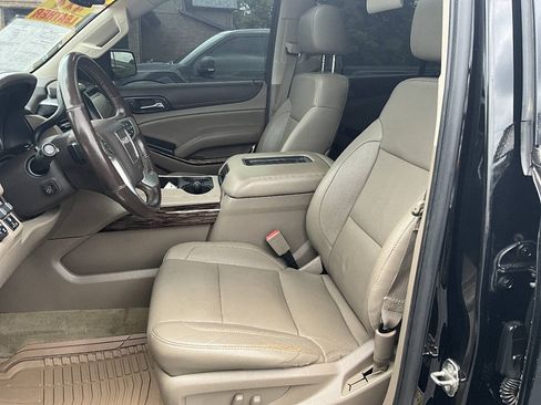 Used 2015 GMC Yukon XL SLT w/ Open Road Package AWD/4WD image 10
