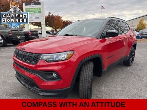 Used 2023 Jeep Compass Altitude image 3