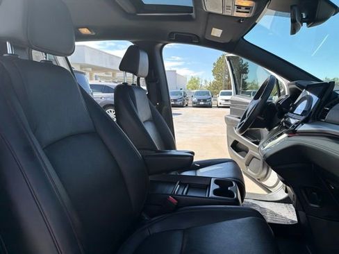 Used 2023 Honda Odyssey Sport image 16