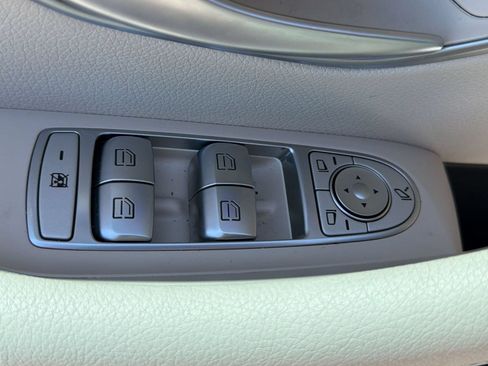 Used 2023 Mercedes-Benz E 450 4MATIC All-Terrain Wagon image 23