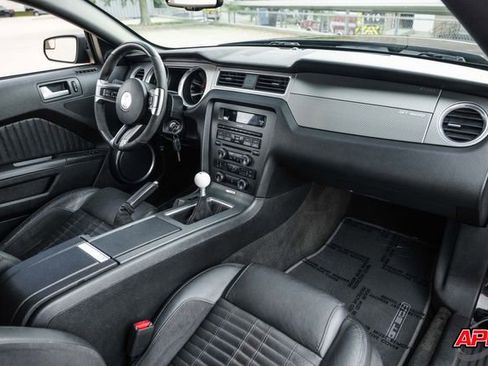 Used 2012 Ford Mustang Shelby GT500 w/ SVT Performance Pkg image 14