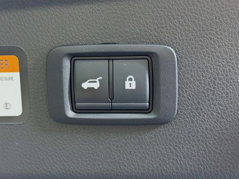 Used 2024 Mitsubishi Eclipse Cross SE AWD/4WD image 29