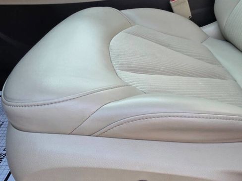 Used 2020 Buick Envision Preferred image 19