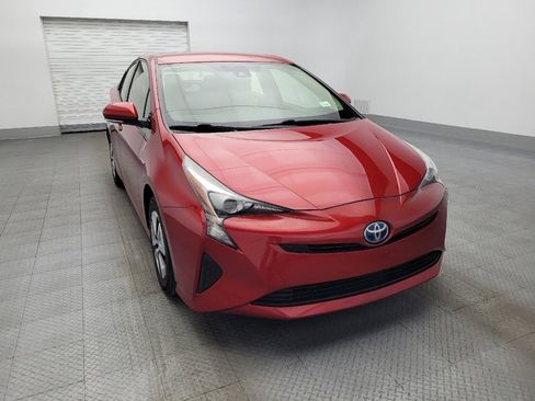 Used 2018 Toyota Prius Two image 14