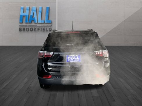 Used 2021 Jeep Compass Altitude w/ Sun and Sound Group image 4