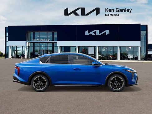 New 2025 Kia K4 GT-Line w/ GT-Line Sunroof Package image 7