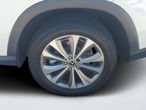 Used 2022 Mercedes-Benz GLE 350 w/ Premium Package image 11