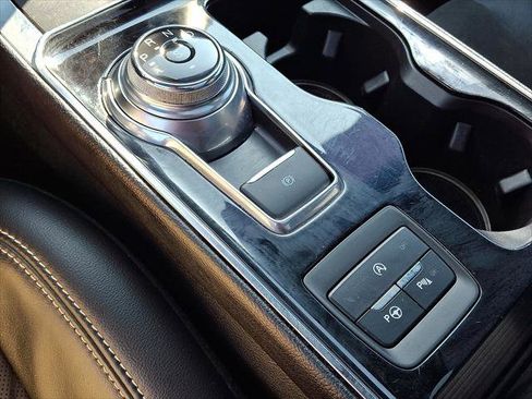 Used 2019 Ford Edge ST w/ Equipment Group 401A image 10