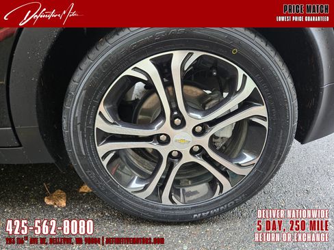 Used 2020 Chevrolet Bolt Premier image 12