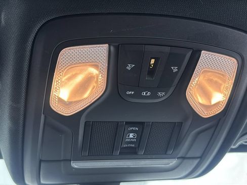 Used 2021 RAM 1500 Big Horn AWD/4WD image 29