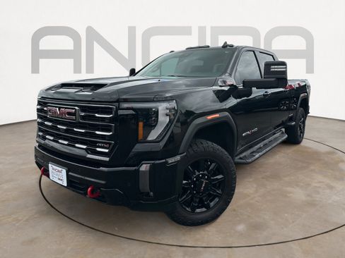 Used 2024 GMC Sierra 2500 AT4 w/ AT4 Preferred Package AWD/4WD image 4