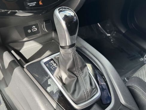 Used 2019 Nissan Rogue Sport SV w/ All-Weather Package AWD/4WD image 20