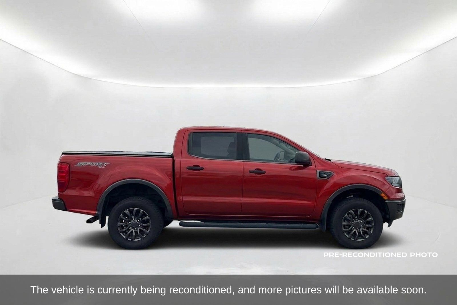 Used 2019 Ford Ranger XLT w/ Equipment Group 302A Luxury AWD/4WD image 4