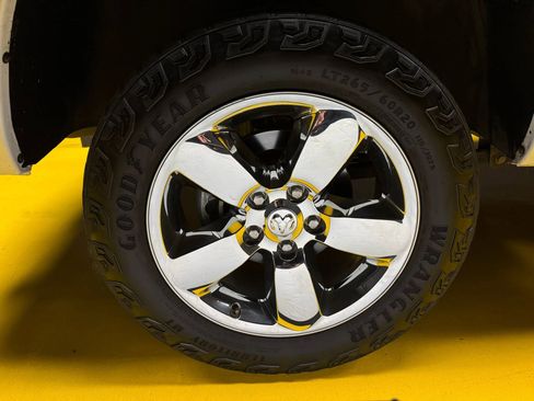 Used 2019 RAM 1500 Big Horn image 12