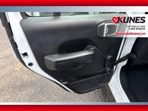 Used 2023 Jeep Wrangler Unlimited Sport AWD/4WD image 15