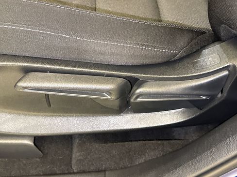 Used 2024 Honda CR-V LX image 20