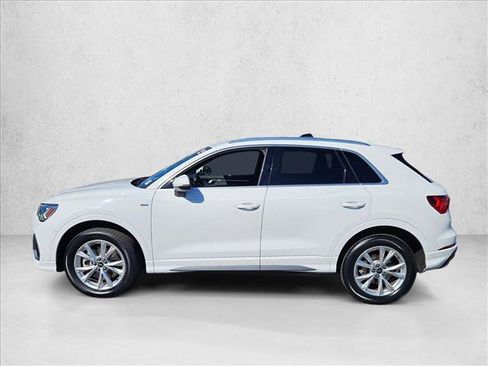 Used 2025 Audi Q3 2.0T Premium AWD/4WD image 9