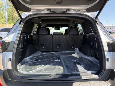 New 2026 Subaru Outback Touring XT AWD/4WD image 12
