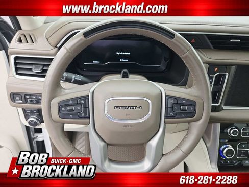 Used 2024 GMC Yukon Denali w/ Advanced Technology Package AWD/4WD image 23
