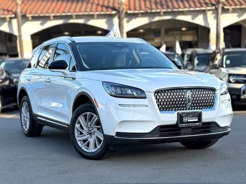 Used 2022 Lincoln Corsair FWD image 2