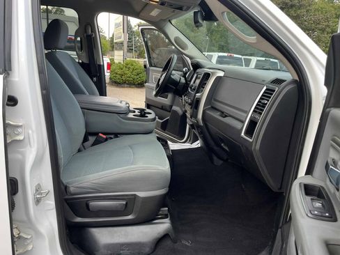 Used 2018 RAM 2500 SLT image 29