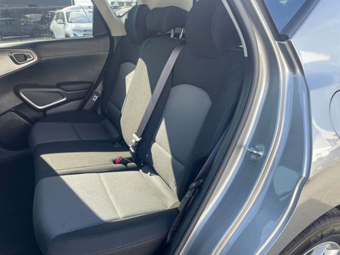 Used 2025 Kia Soul LX w/ LX Technology Package image 23