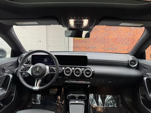 Used 2025 Mercedes-Benz CLA 250 CLA 250 image 12