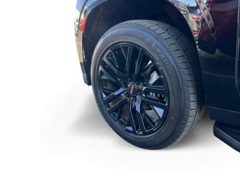 Used 2021 GMC Yukon SLT w/ SLT Premium Package image 15