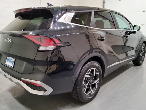 Used 2024 Kia Sportage LX FWD image 7