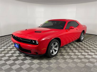 Used 2015 Dodge Challenger SXT