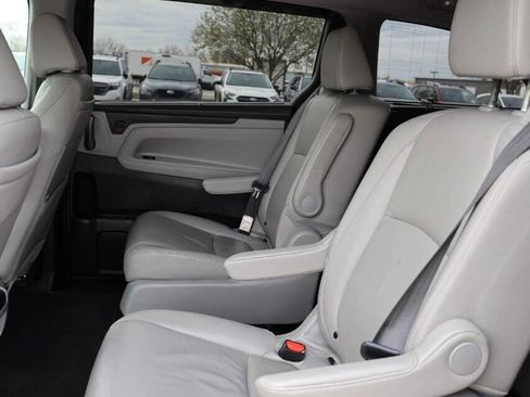 Used 2019 Honda Odyssey Elite image 17