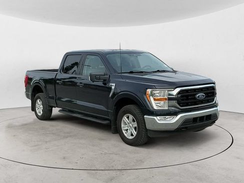 Used 2022 Ford F150 XLT w/ Equipment Group 301A Mid AWD/4WD image 3