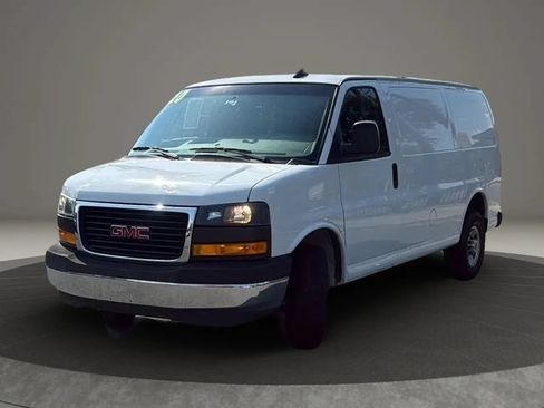 Used 2020 GMC Savana 2500 w/ Driver Convenience Package RWD image 3