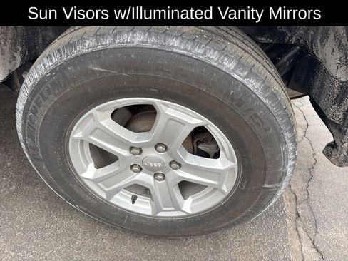 Used 2019 Jeep Wrangler Sport image 12