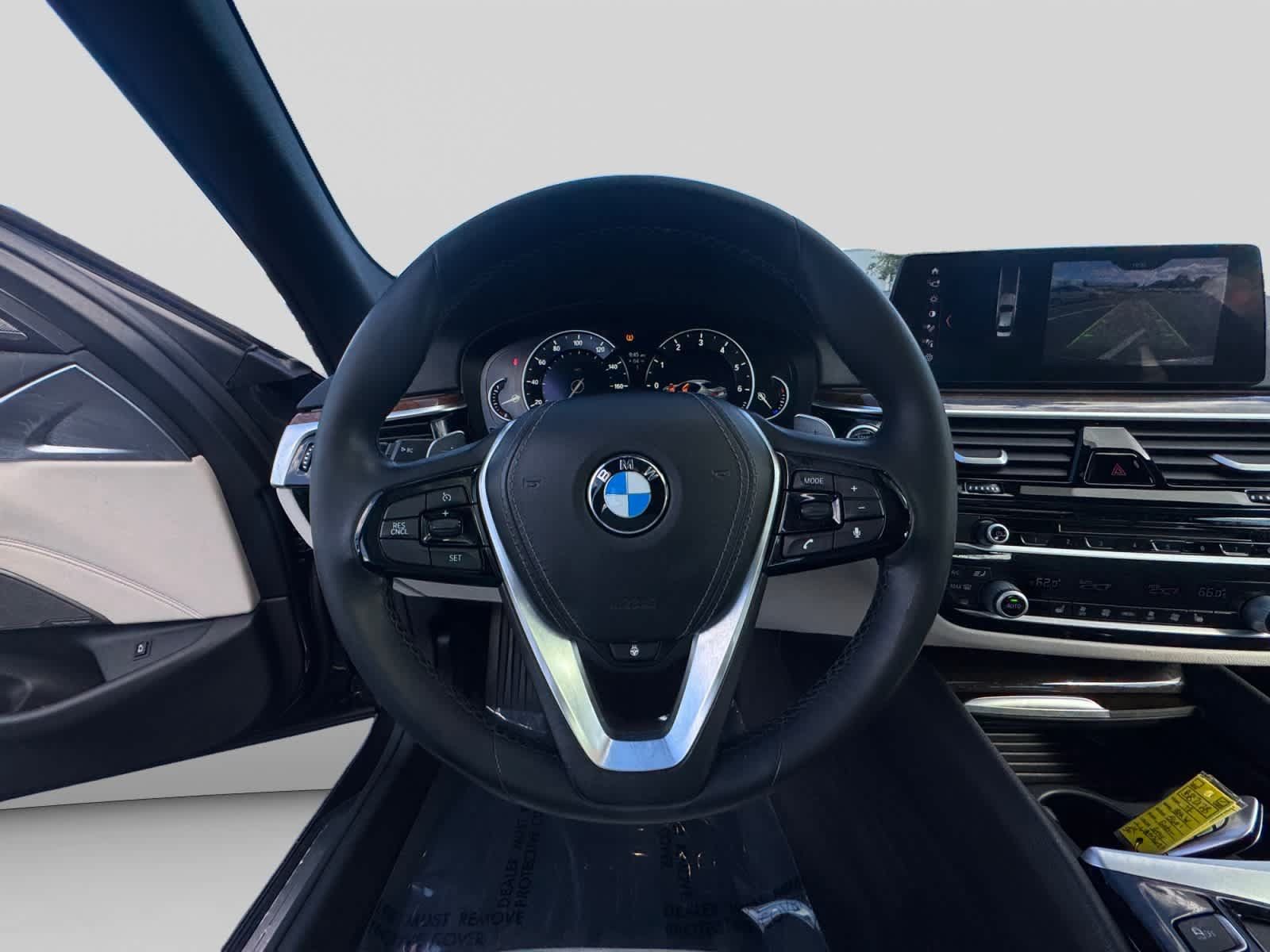 Used 2017 BMW 540i xDrive AWD/4WD image 11