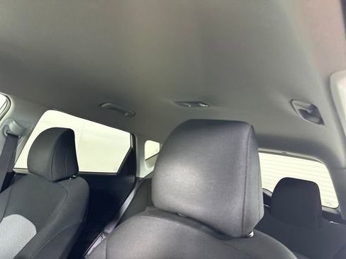 Used 2023 Kia Soul LX image 12