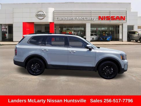 Used 2024 Kia Telluride EX X-Line AWD/4WD image 2