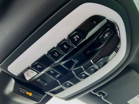 New 2026 Porsche Macan Turbo image 14