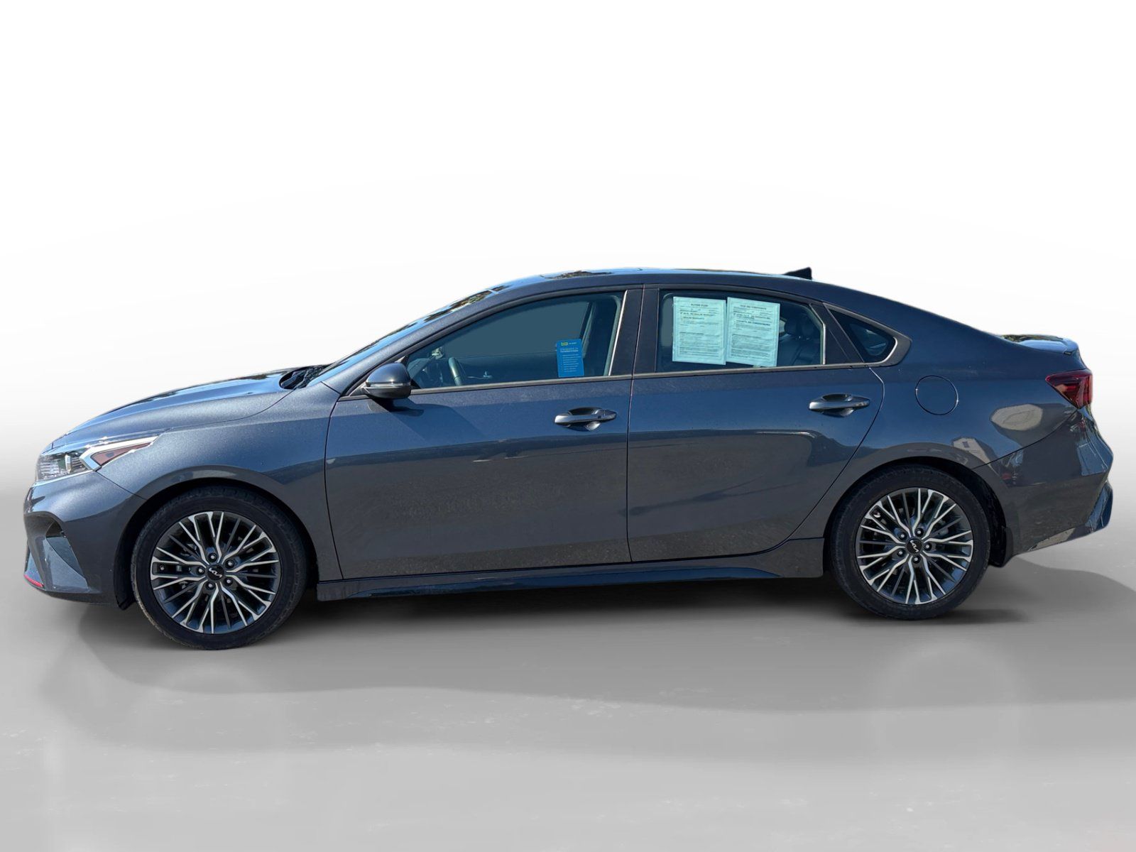 Used 2023 Kia Forte GT-Line w/ GT-Line Premium Package FWD image 2