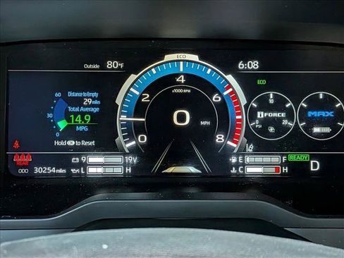 Used 2024 Toyota Tundra Limited AWD/4WD image 10