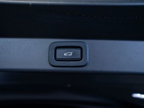 Used 2023 Land Rover Range Rover Sport SE image 57